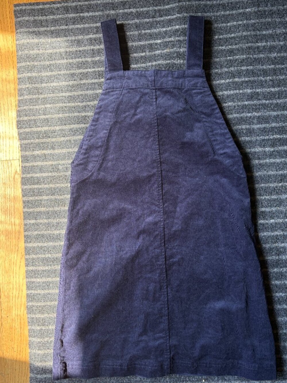 Vineyard Vines Navy blue corduroy button-front jumper dress Size 10 - Picture 3 of 6